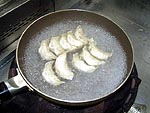 水またはお湯