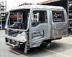 中型車 ダブルキャブ