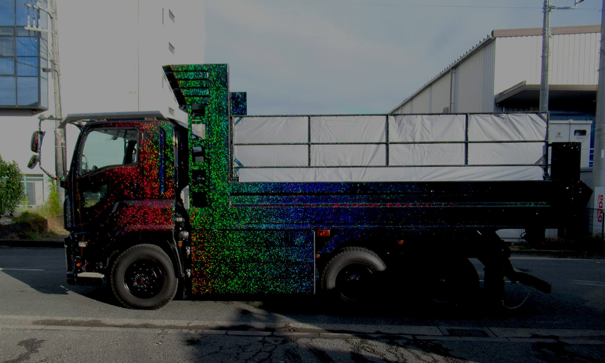 神奈川の職人技術が光る車両塗装 テクノベイトコマツ