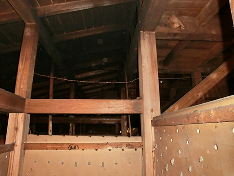 木造住宅小屋裏調査